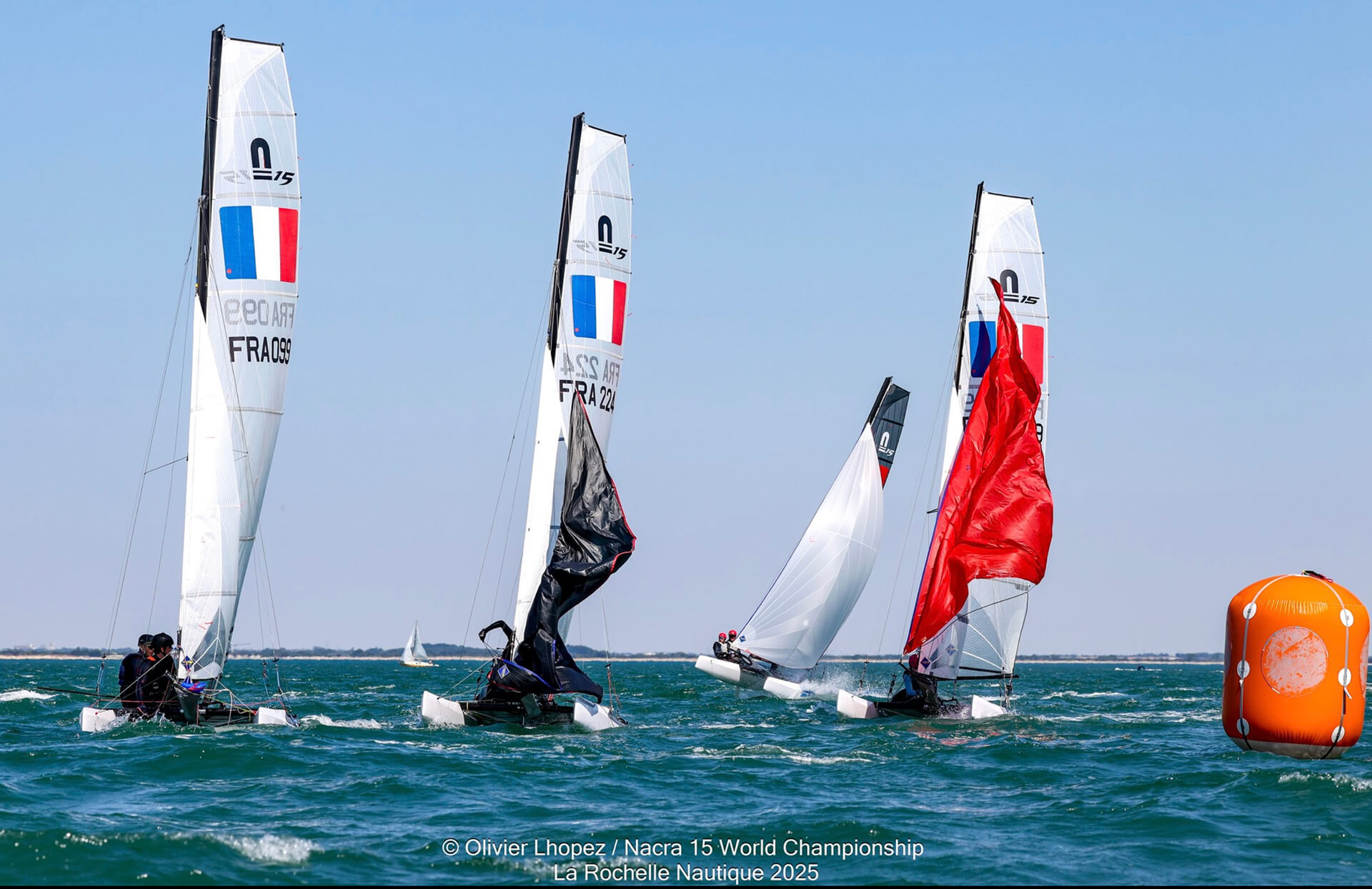 25 07 CMN15 SUI 195 sur leau